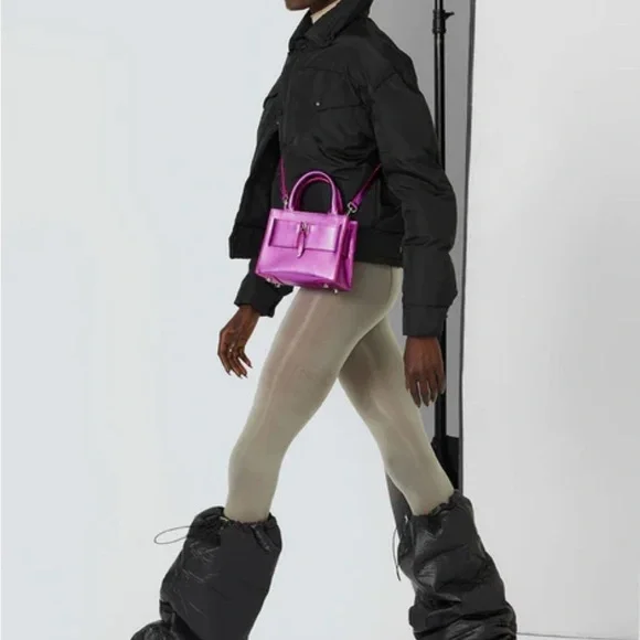 Brandon Blackwood METALLIC MAGENTA LEATHER Kuei bag - Picture 8 of 9
